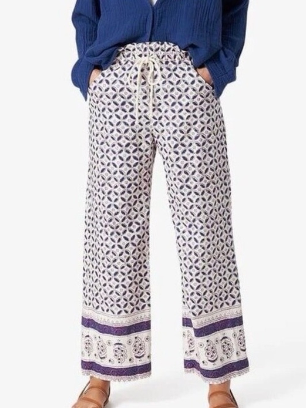 XiRENA White & Navy Patterned Casual Drawstring Pants